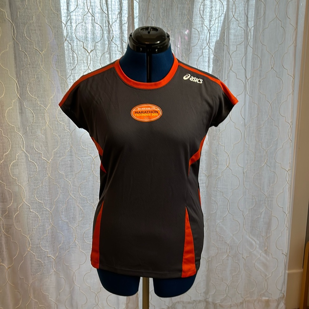ASCIS 2011 NYC Marathon Training Workout Shirt M Grey Orange Athletic Gear